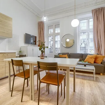 Kamienica Centrum Nr 4 Lägenhet *